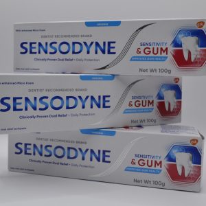 Pasta dental Sensodyne Sensibilidad y Encías 100gr